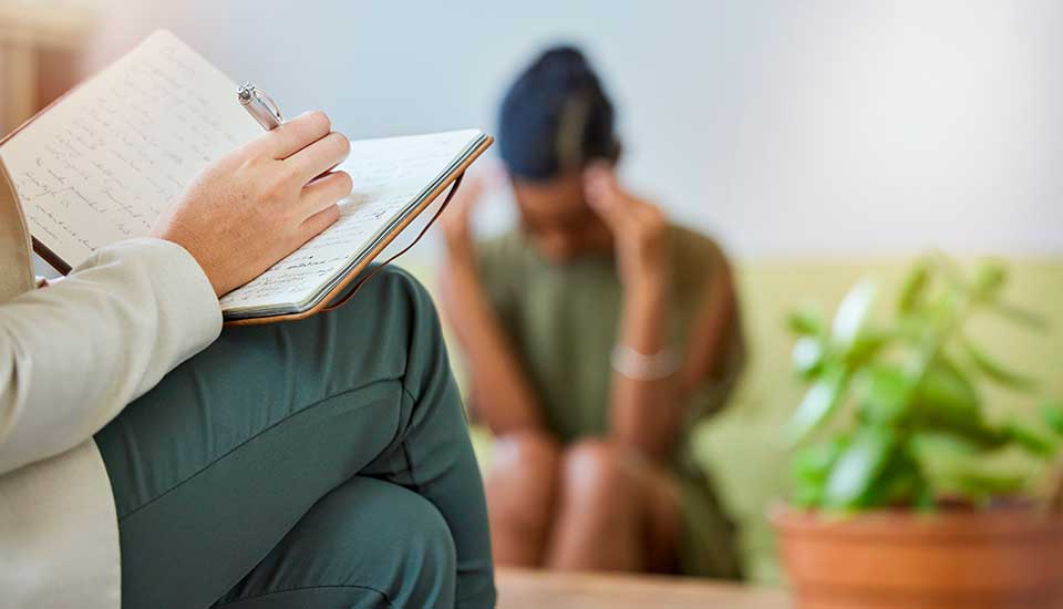 Paciente femenino en Consulta