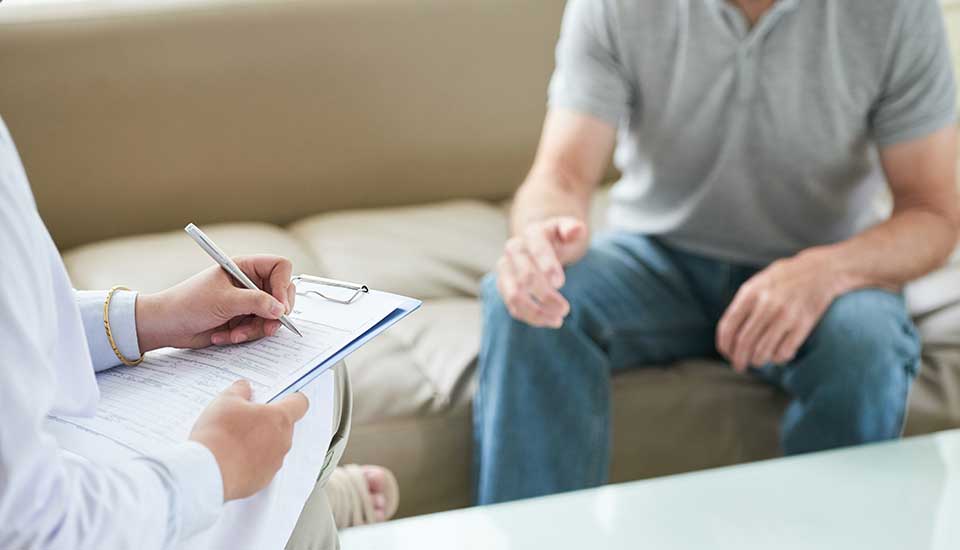 Paciente masculino en Consulta